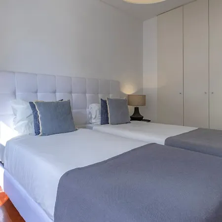 Lovelystay - Chiado 3Bedroom Wonder Lisbon Exterior photo